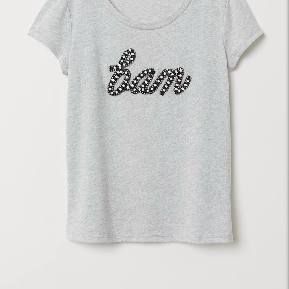 H&M Gray Black Short Sleeve Tee bam Design